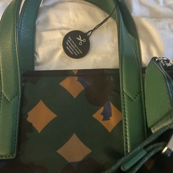 MCM Green Multicolor Geometric Messenger Bag - Picture 6 of 11
